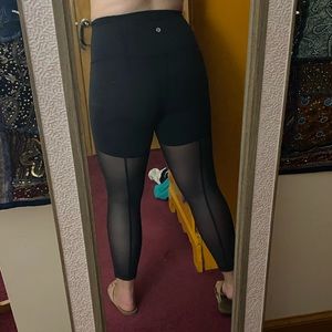Lululemon mesh leggings size 6